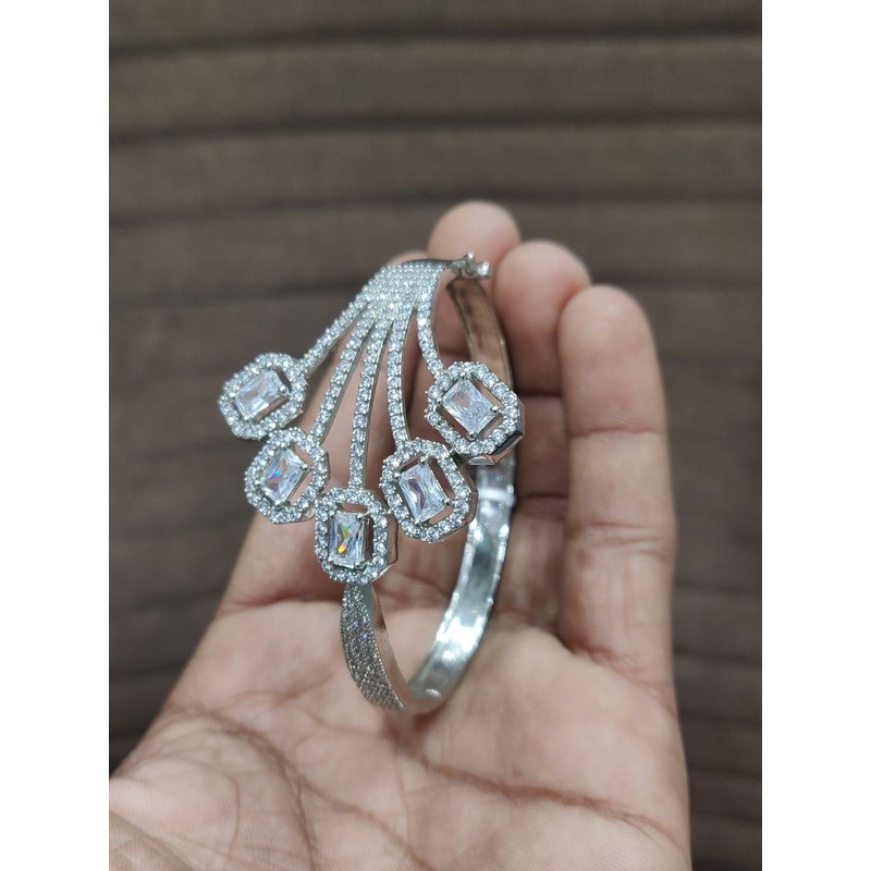 Bracelet In CZ By  BCAD8058