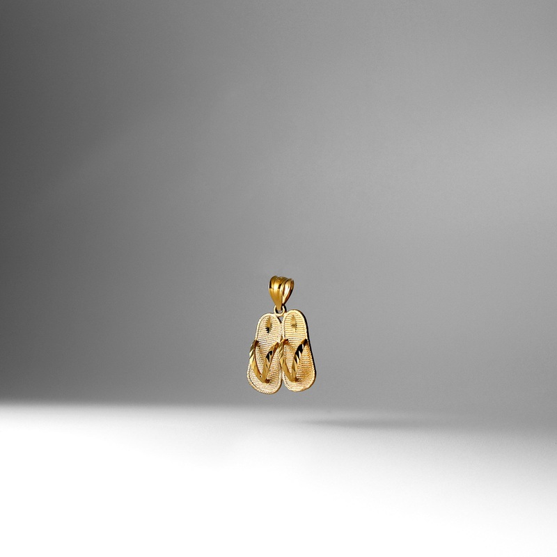 Gold Sandal Pendant – Model 1699