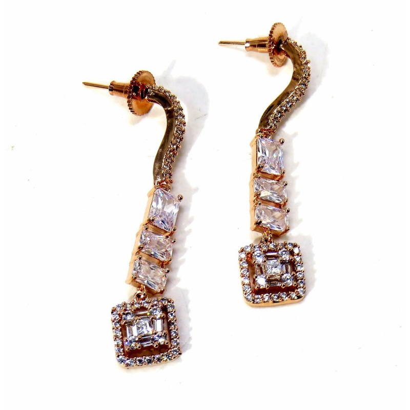 Jewelshingar Jewellery Gold Plated Diamond Earring For Women ( 60912EAD )