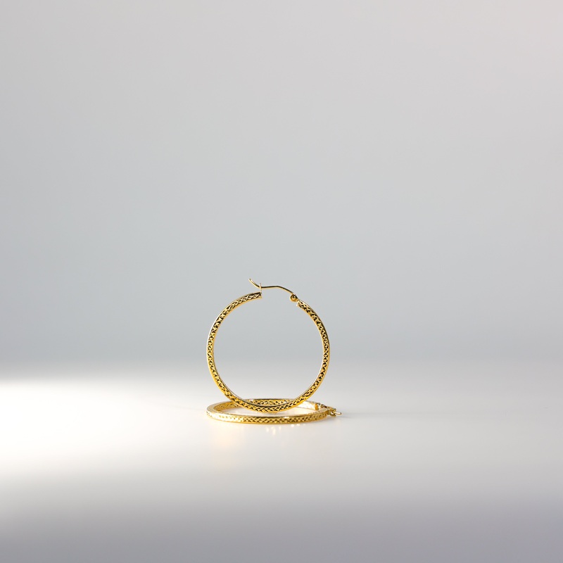 Gold Diamond Cut Hoop Earrings 34 MM Wide – Model 0938