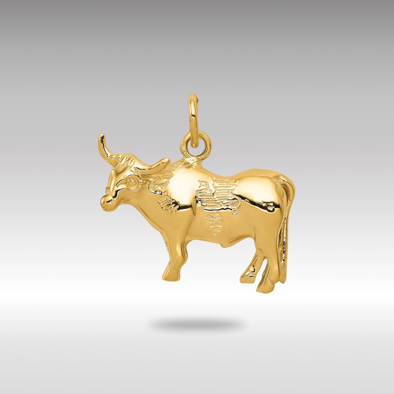 Gold Steer With Horns Pendant – Model C541