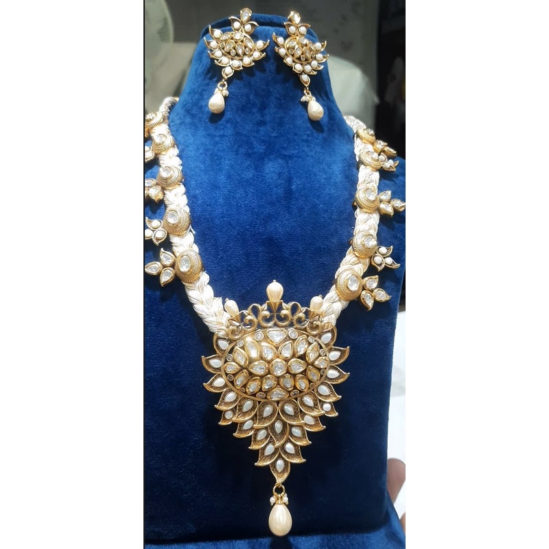 JEWELSHINGAR kundan Necklace PENDANT with earrings(005353ACP)