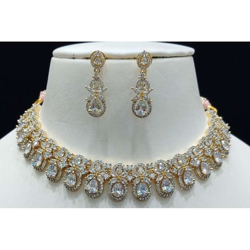 Zircon Necklace By  Colour Clear, Plating Gold CSNA4421