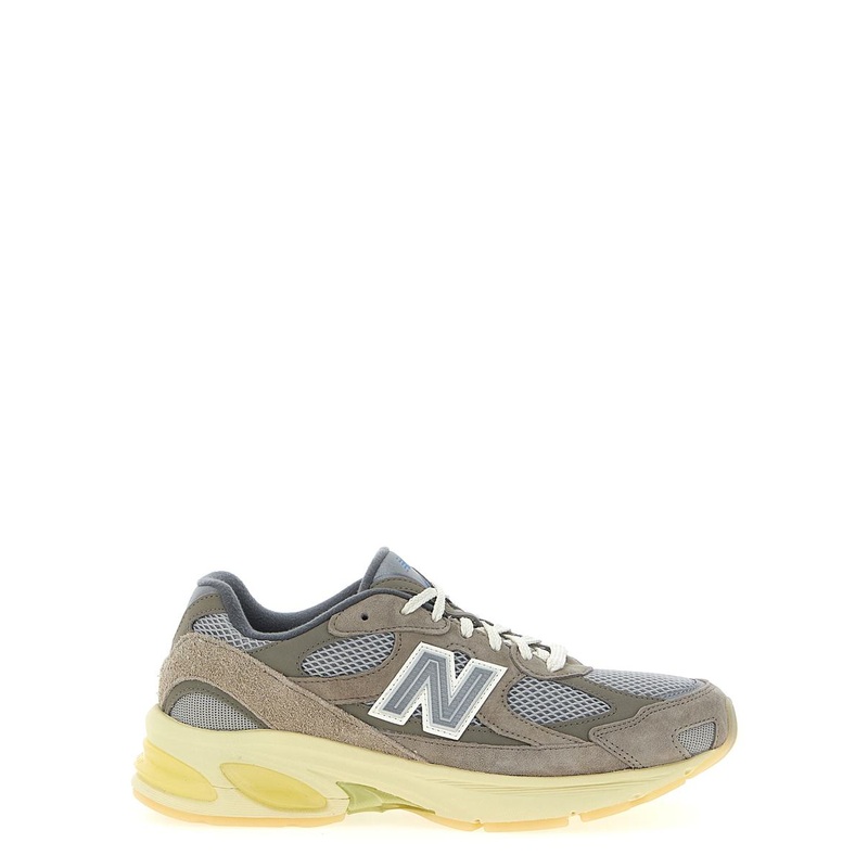 New Balance ‘2010 Grey Days’ Sneakers