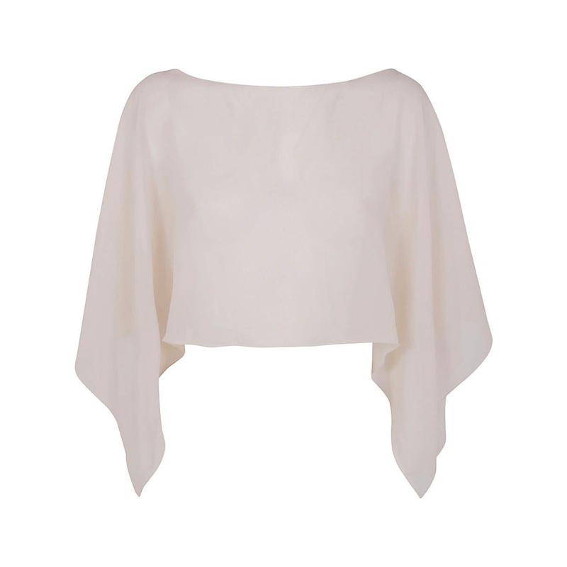 D.Exterior White Silk Cape Design