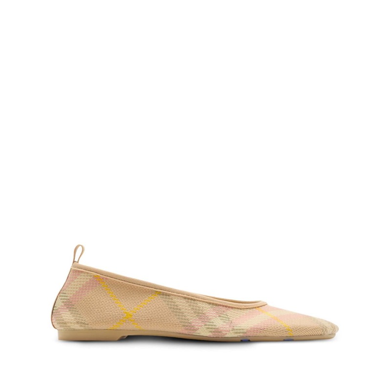 Burberry Flat Shoes