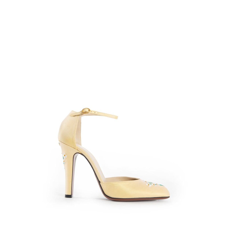 Valentino Garavani Pumps