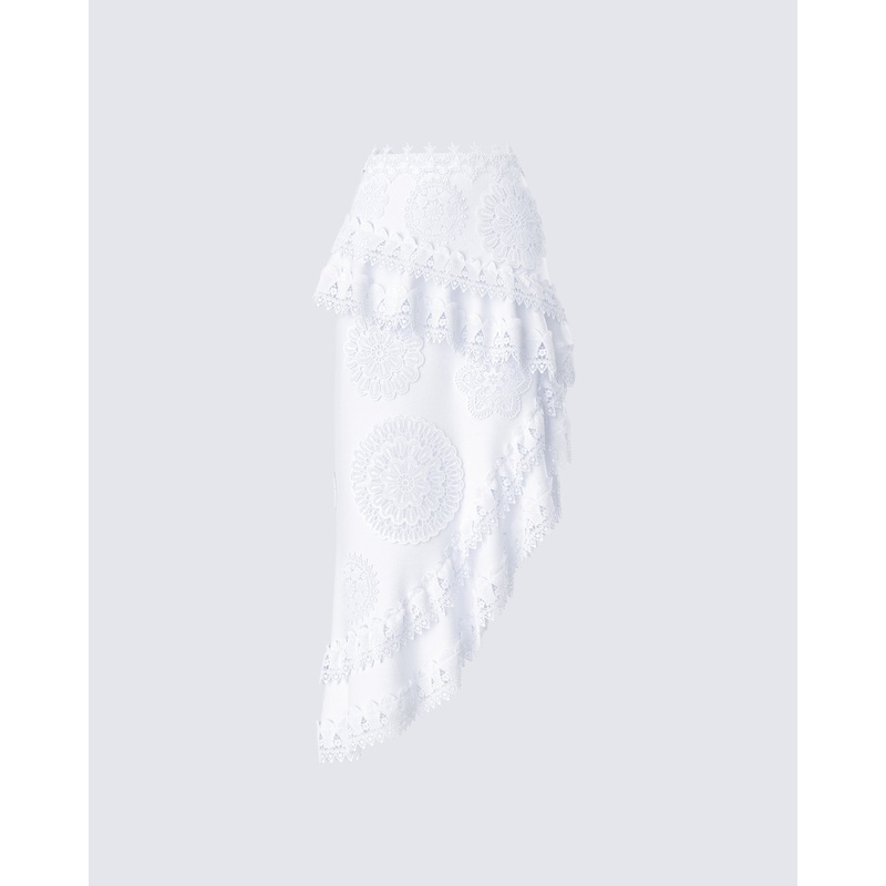 Villi White Asymmetrical Lace Skirt