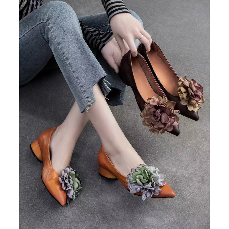 Retro Camel Floral Pointed Toe Cowhide Leather Flats Shoes