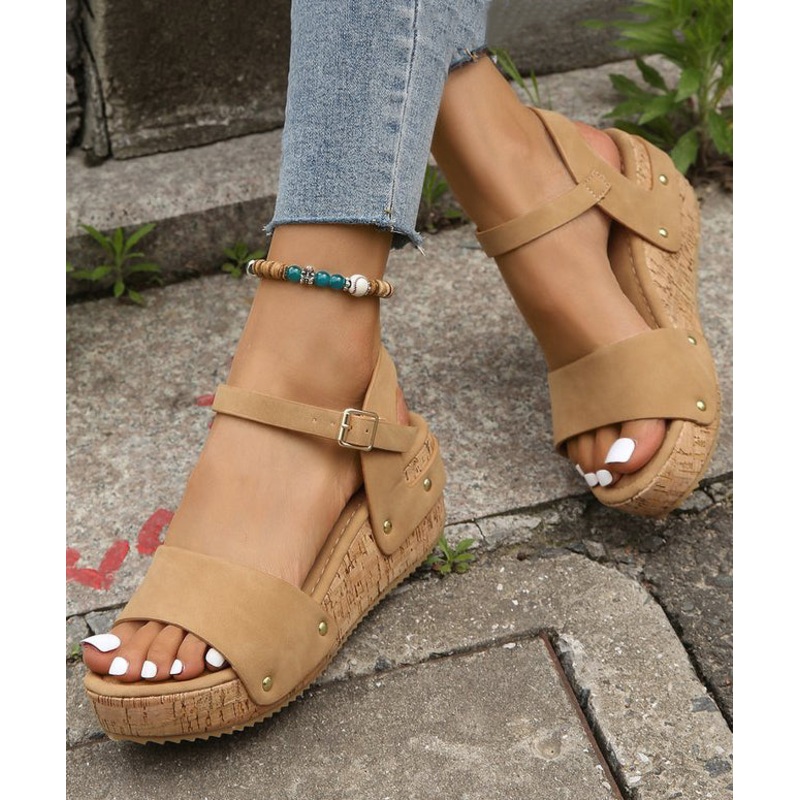 European And American Style Wedge Sandals Khaki Faux Leather