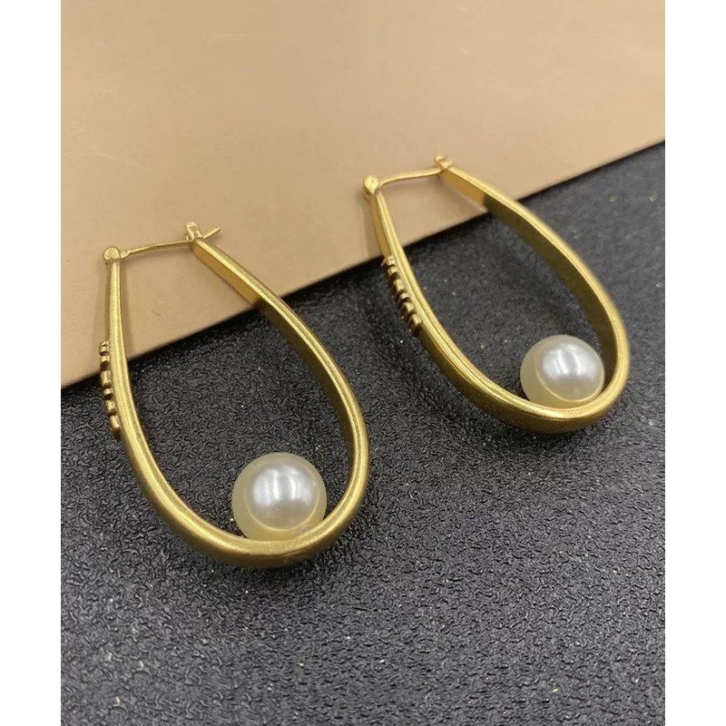 Oversize Gold Copper Overgild Elliptical Pearl Letter Hoop Earrings
