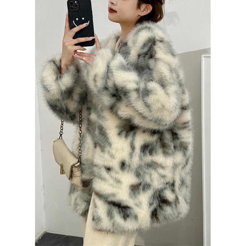 Boutique Green V Neck Print Leather And Fur Coats Winter