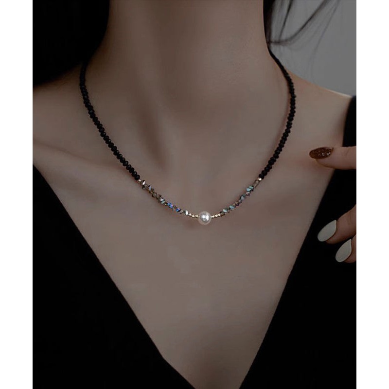 Casual Black Pearl Crystal Necklace