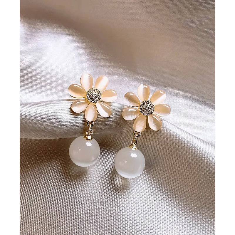 Fine Champagne Color Copper Alloy Floral Drop Earrings