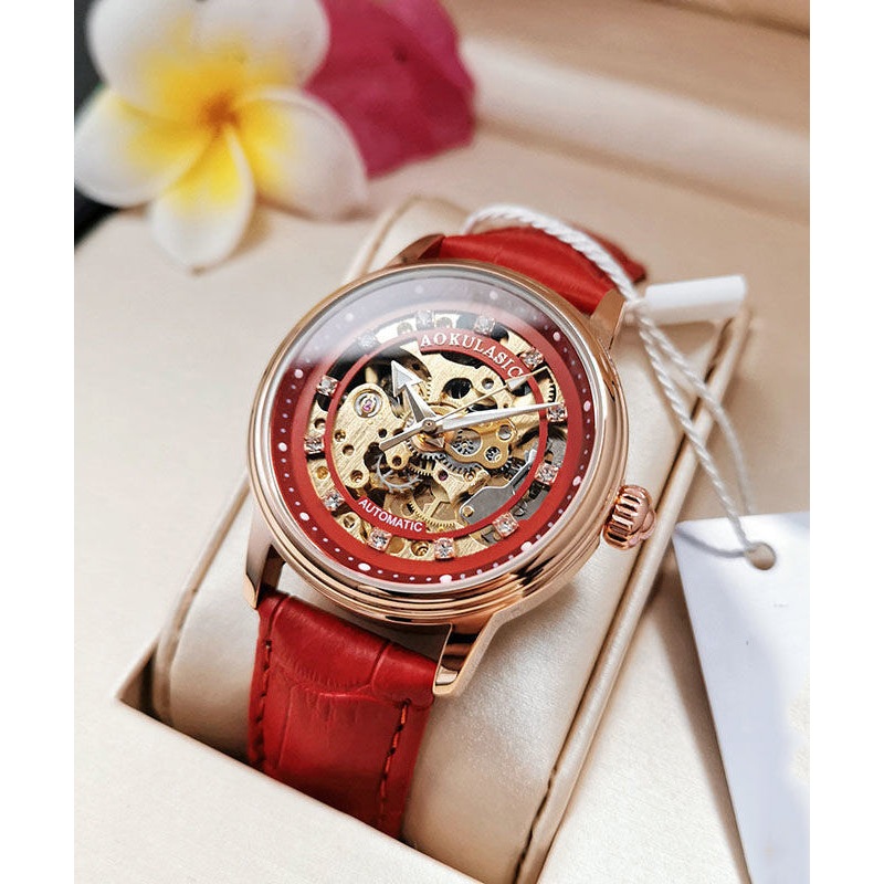 Women Red Stainless Steel Sapphire Crystal Patchwork Dermis Zircon Hollowed Out Watch