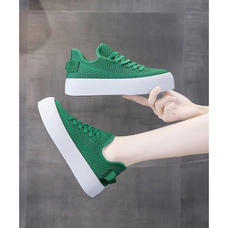 Breathable Mesh Lace Up Splicing Green Flat Feet Shoes