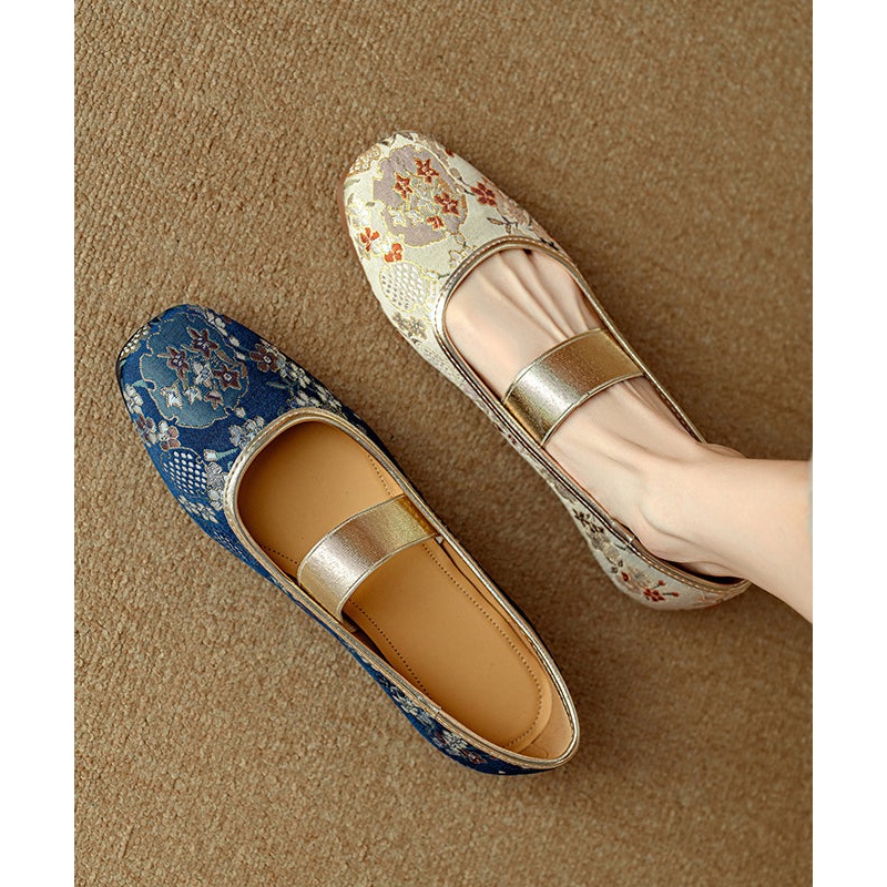 Chinese Style Blue Embroidered Splicing Flat Shoes For Women
