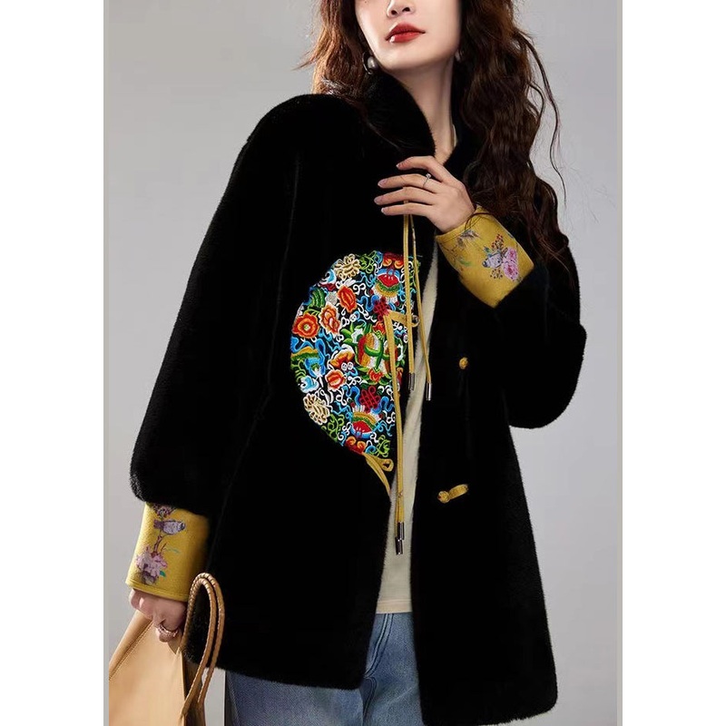 Chinese Style Black Tasseled Embroidered Leather And Fur Coats Spring