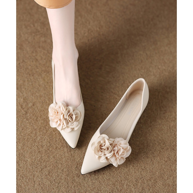 Beige Faux Leather Flat Feet Shoes Splicing Floral Pointed Toe