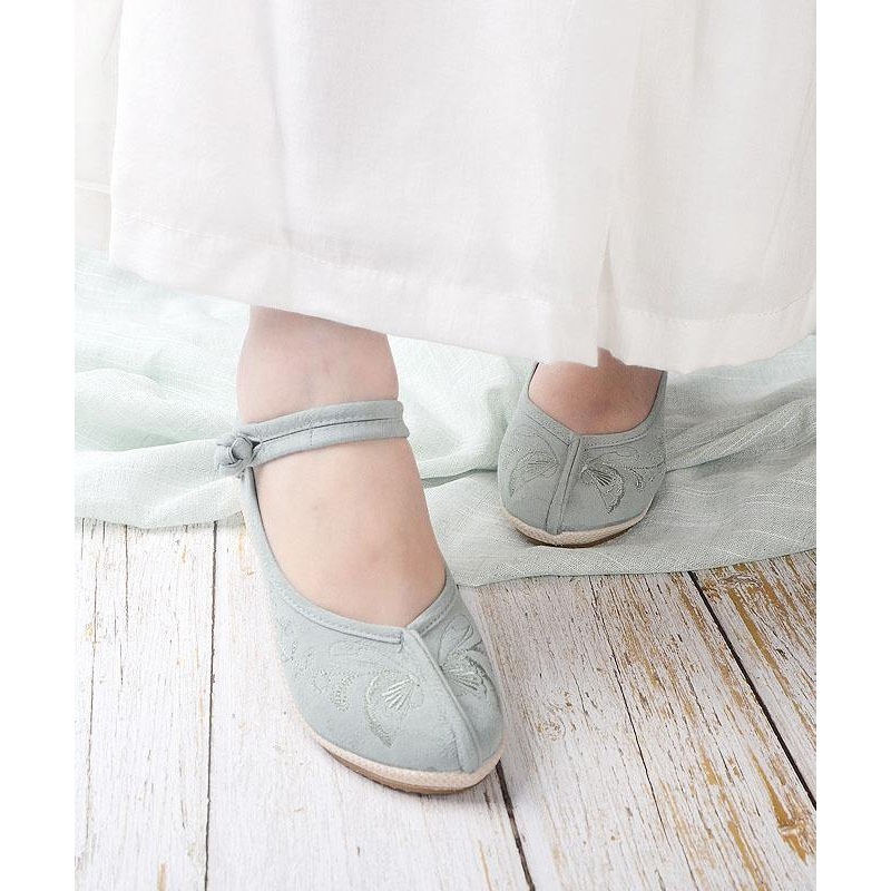 Splicing Green Embroidered Oriental  Buckle Strap Wedge High Wedge Heels Shoes