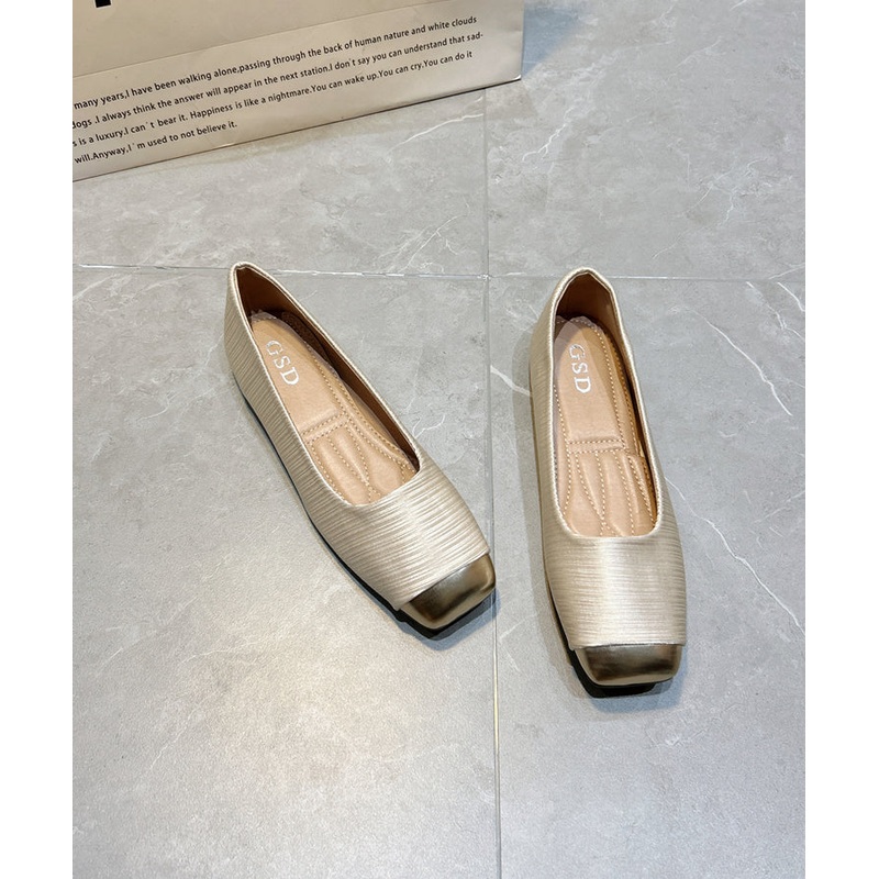 New Comfy Versatile Apricot Splicing Flat Feet Shoes Silk