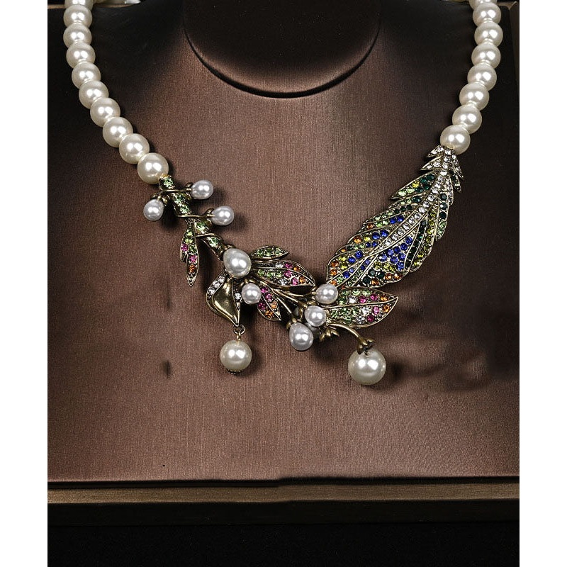 Unique Alloy Pearl Coloured Glaze Beads Gratuated Bead Necklace