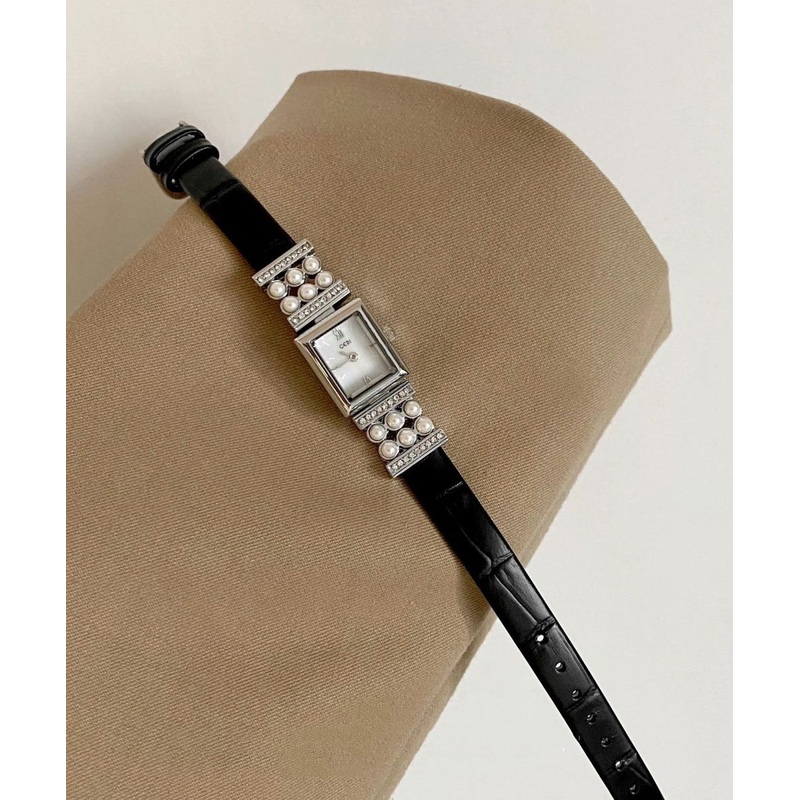 Unique Black Leather Hardlex Crystal Pearl Zircon Watches