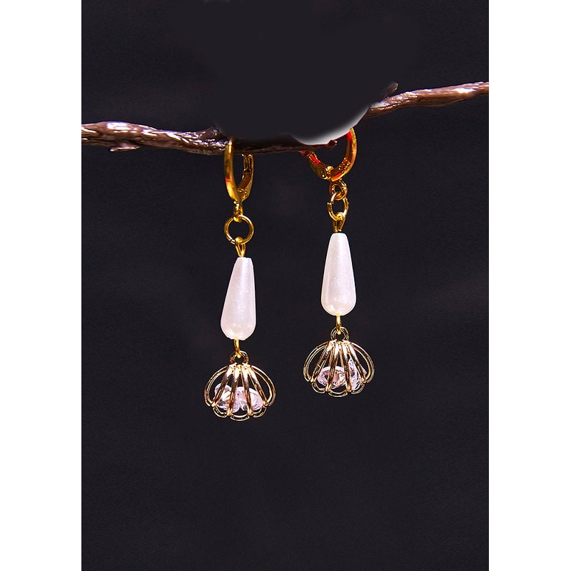 Women White Water Droplet Pearl Tassels Bud Drop Earrings