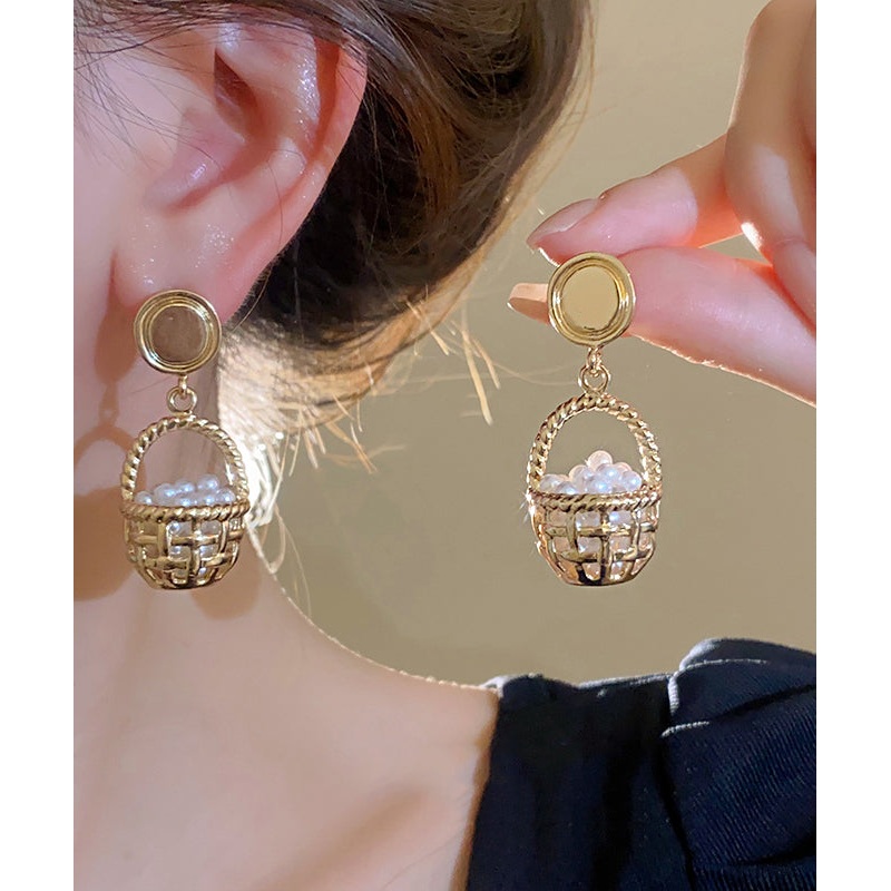 Unique Gold Copper Alloy Pearl Small Carrying Basket Hollow OutDrop Earrings
