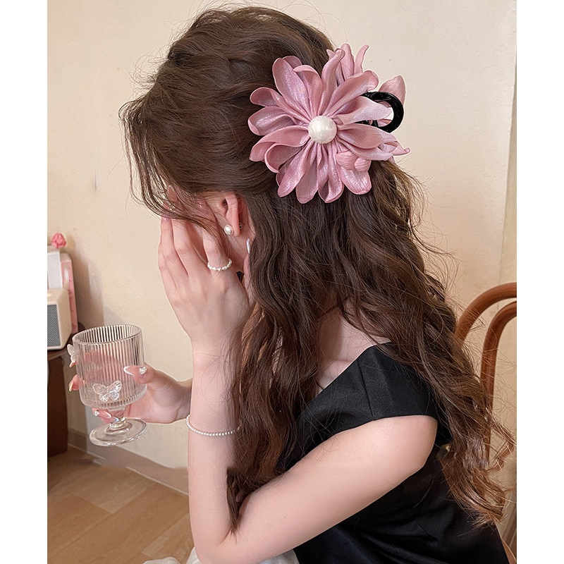 Modern Pink Acrylic Fabric Art Pearl Floral Hairpin