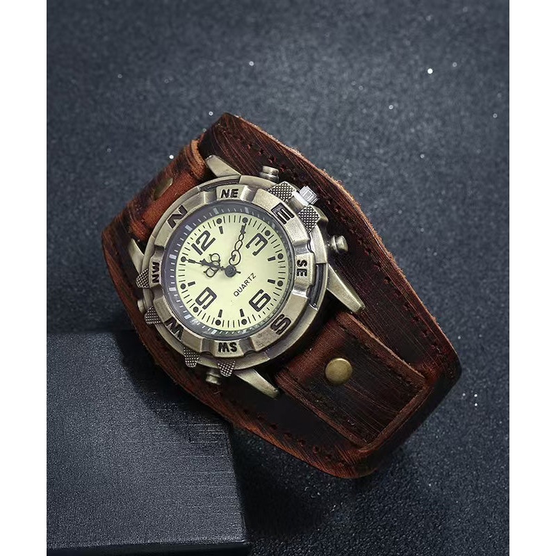 Retro Red Leather Quartz Movement Waterproof Watch
