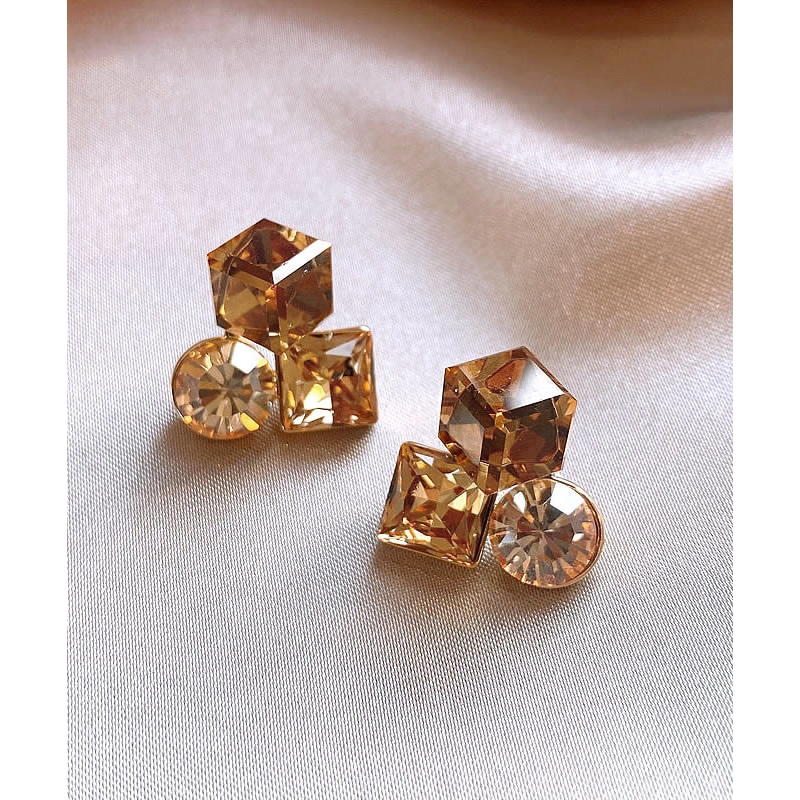 Boutique Gold Copper Alloy Crystal Stud Earrings