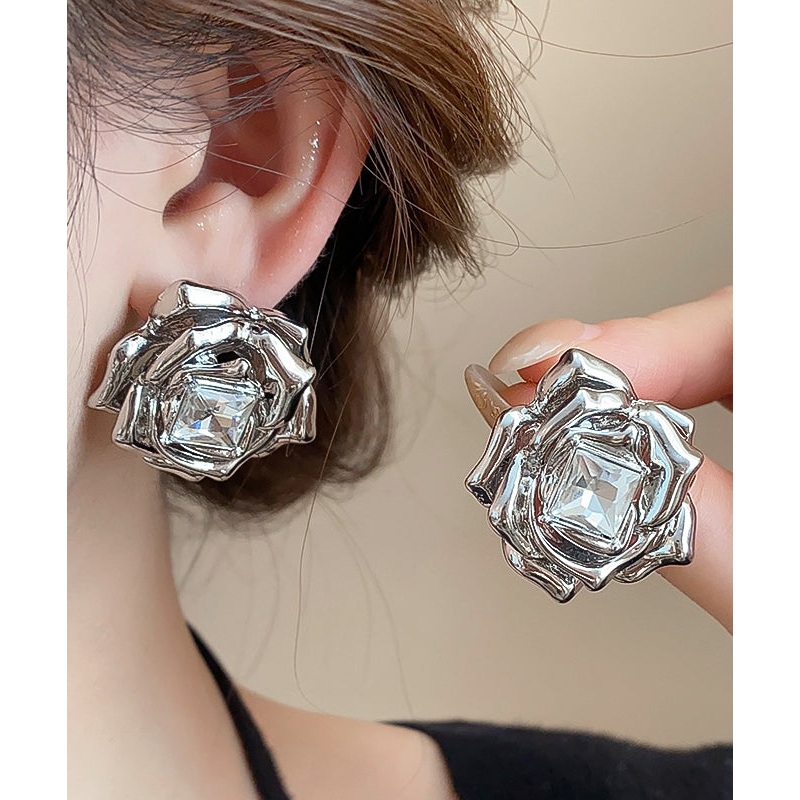 Art Silk Alloy Zircon Rose Stud Earrings