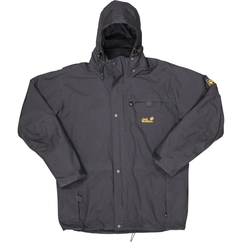 Black Coat by Jack Wolfskin