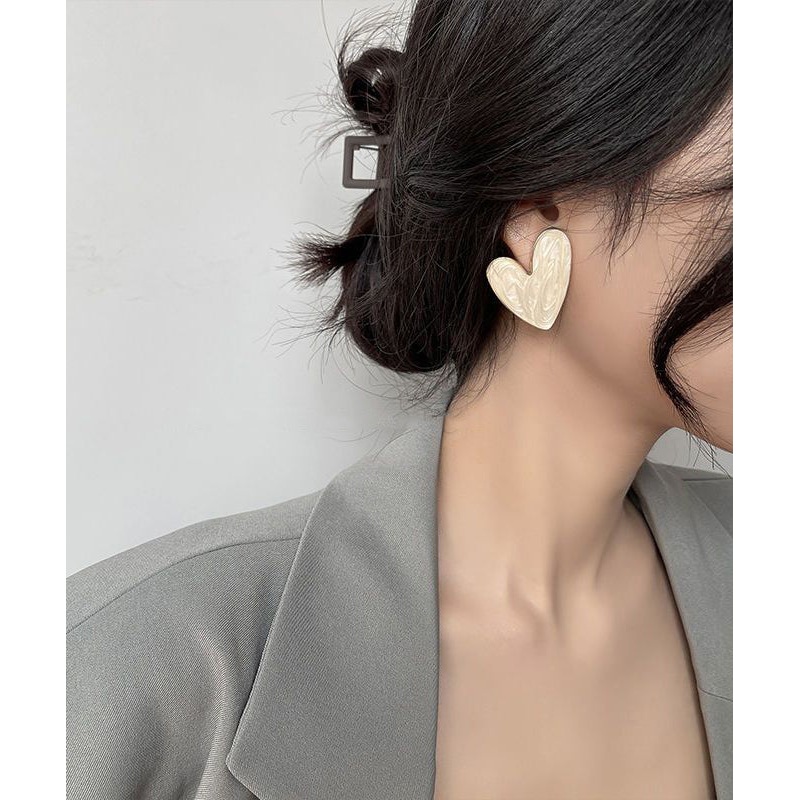 Original Design White Copper Overgild Love Stud Earrings