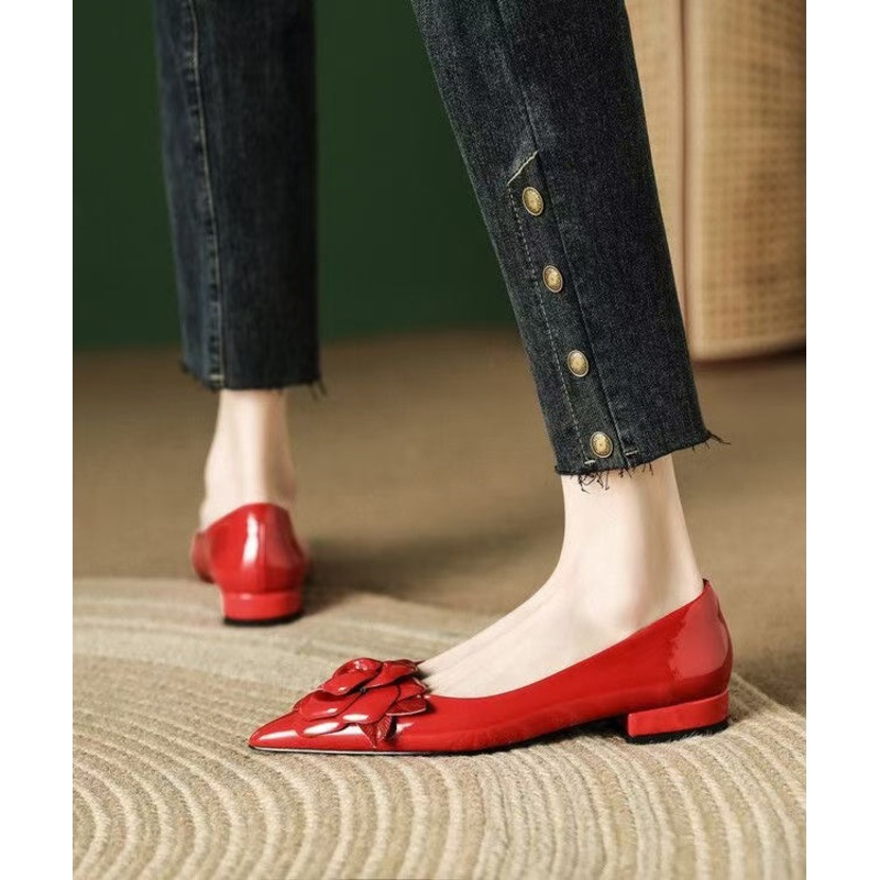 Red Women Floral Splicing Flat Feet Shoes Pointed Toe