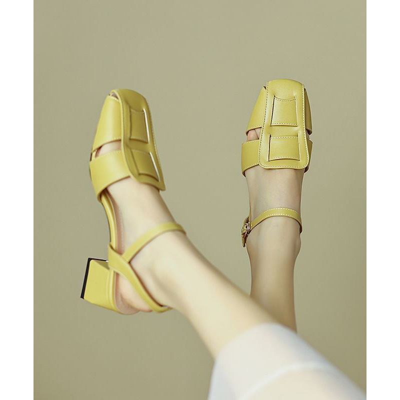 Chic Splicing Chunky Heel Sandals Yellow Faux Leather