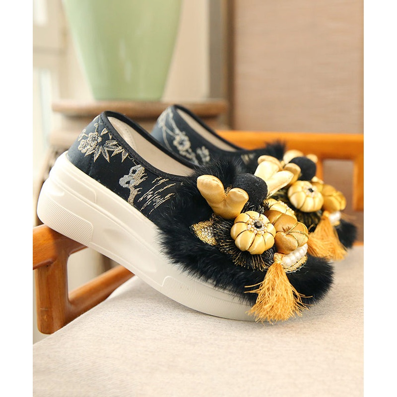 Handmade Faux Fur Splicing Platform Flats Black Embroidery