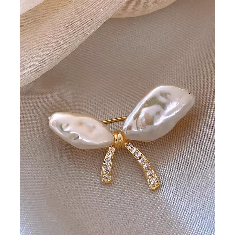 Fine Gold Copper Alloy Asymmetric Bow Brooches