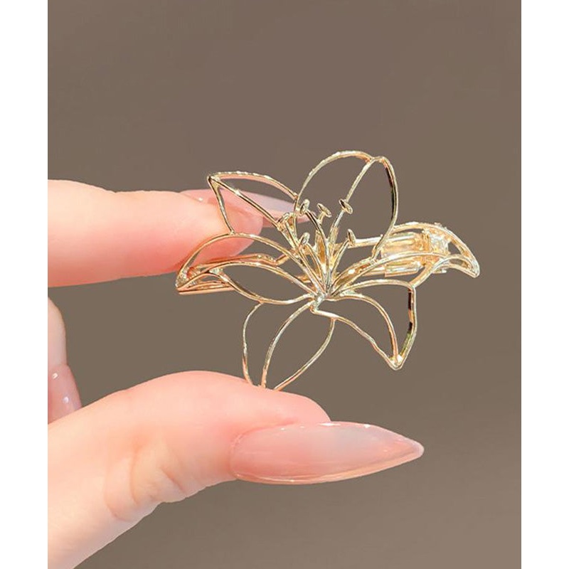 Art Gold Alloy Hollow Out Lily Flower Brooch