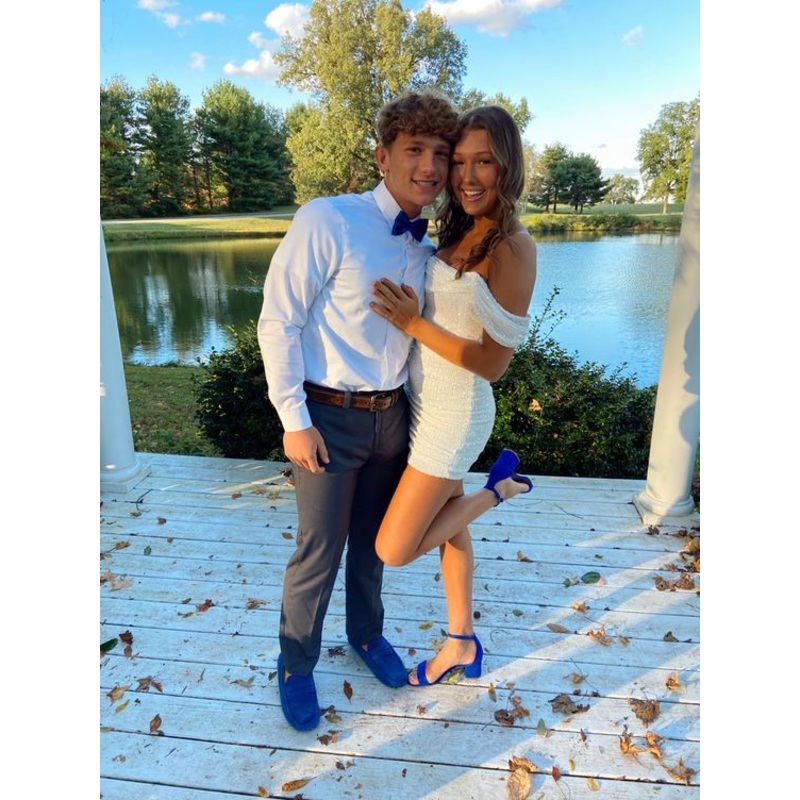 Off The Shoulder Short Prom Dress Elegant Homecoming Gown J4540