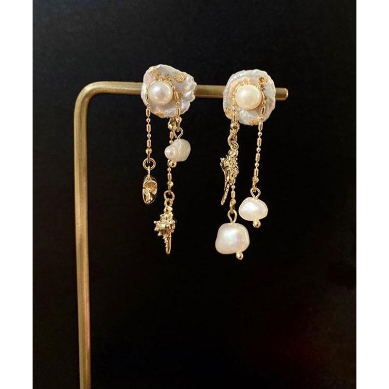 Original Design Gold Copper Alloy Conch Pearl Tassel Drop Earrings