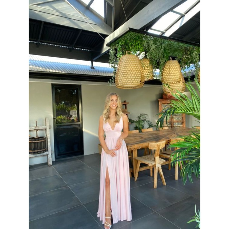 V Neck Pink Chiffon Bridesmaid Dress Split Open Back Prom Dresses J2573